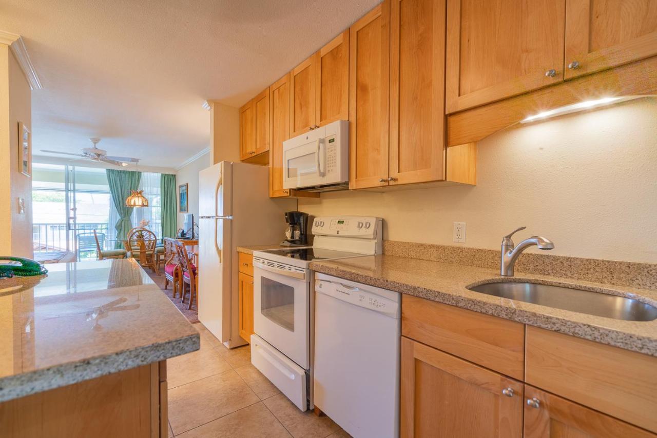 Napili Sunset Beach Front Resort Lahaina Bagian luar foto